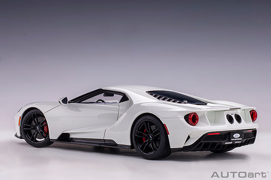 AUTOart 1/18 '17 Ford GT White