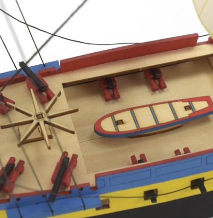 Artesania 1/160 L Hermione Lafayette