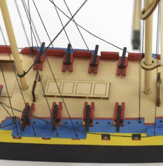 Artesania 1/160 L Hermione Lafayette