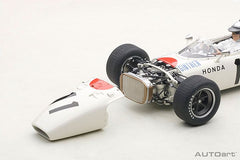 AUTOart 1/18 '65 Honda RA272 #11 Gin