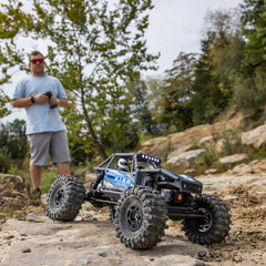 1/18 UTB18 Capra 4WS 4WD Trail Buggy RTR with Battery & Charger, Blue by Axial