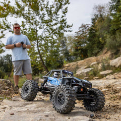 1/18 UTB18 Capra 4WS 4WD Trail Buggy RTR with Battery & Charger, Blue by Axial