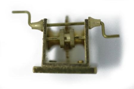Billing Boats Anchor Winch 45x22mm (1)