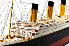 Billing Boats RCC: 1/144 RMS Titanic