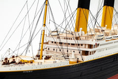 Billing Boats RCC: 1/144 RMS Titanic