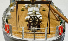 Billing Boats 1/100 Esmeralda Naval TS