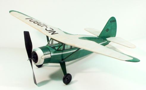 Dumas 30" Stinson Reliant SR-10