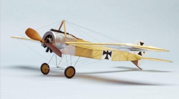 Dumas 17 1/2": Fokker E111