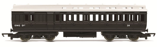 Hornby Train set:Tri-angRS30 Crash