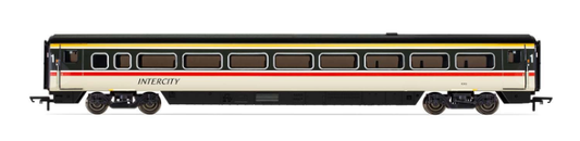 Hornby BR Mk4 Open First, Coach M