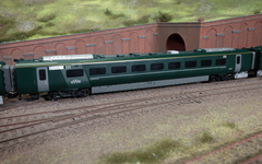 Hornby R/RD GWR CL 800MC Coach814001