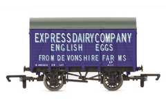 Hornby SR Express Dairies Box Van