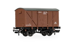 Hornby BR SR Box Van Cadbury B755320