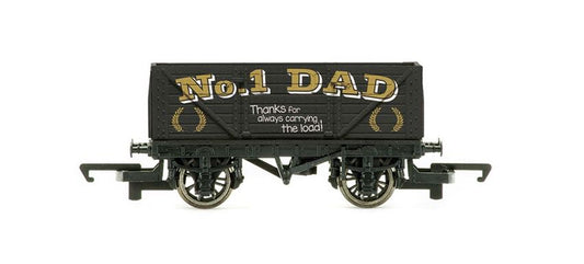 Hornby 2026 Fathers Day Wagon