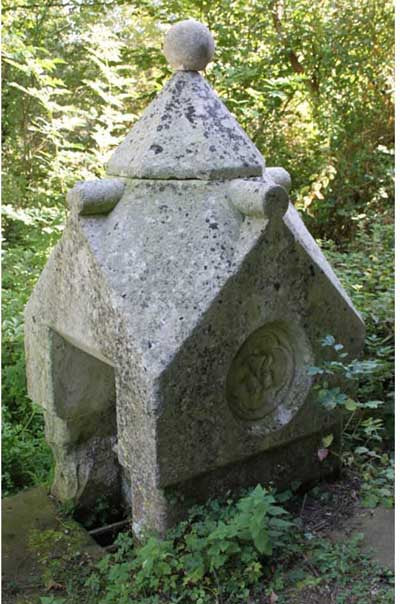 Hornby Village Pump