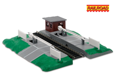 Hornby RailRoad Level Crossing