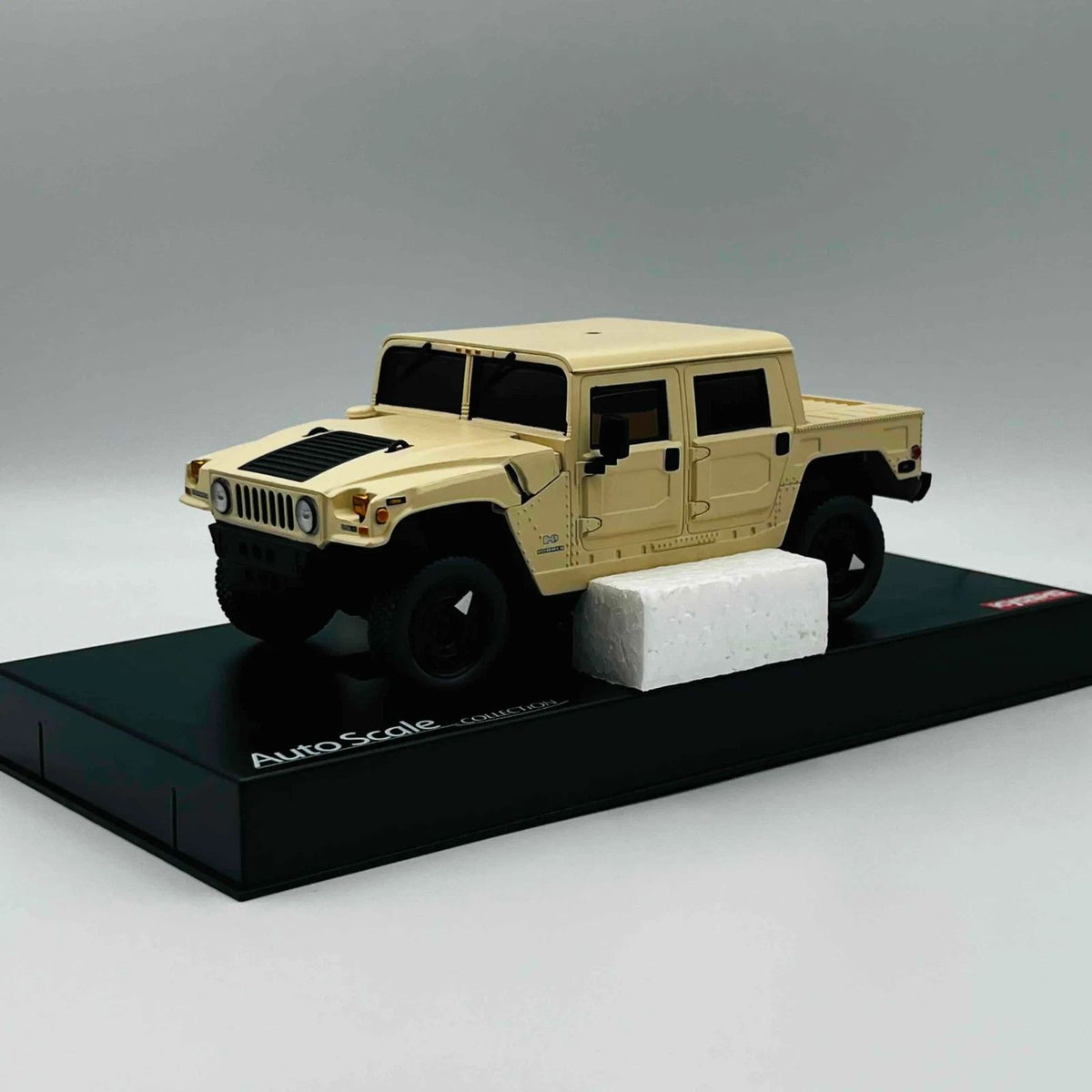 Kyosho zMZ-OL Body set Hummer Sand