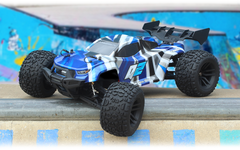 Maverick 1/10 Qntm2 XT Stdm Trck Blue