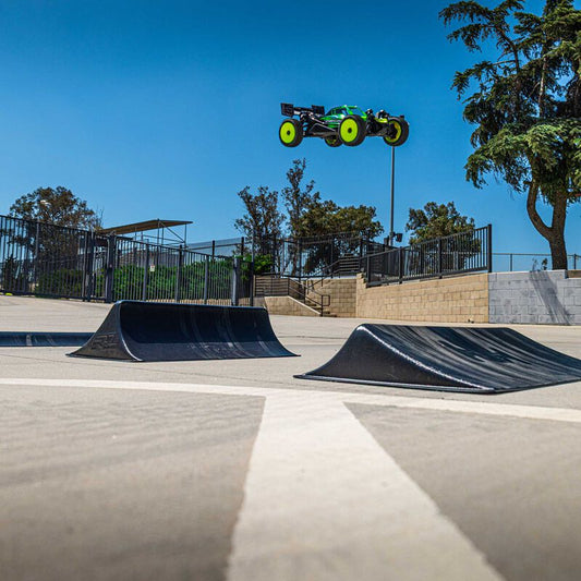 Big Air Triple Jump RC Ramp Set by Proline