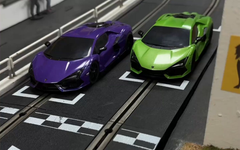 Scalextric Set: Supercar Showdown