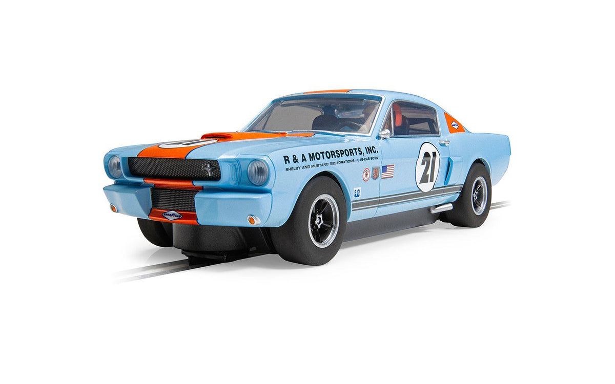Scalextric Shelby GT350 Gult Edition