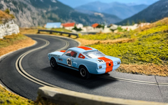 Scalextric Shelby GT350 Gult Edition