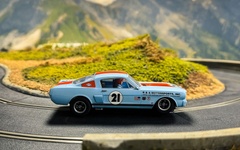 Scalextric Shelby GT350 Gult Edition