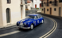 Scalextric Jaguar MK2 - Grant Williams