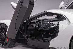 AUTOart 1/18 '17 Ford GT White