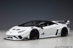 AUTOart 1/18 LB-Walk Huracan GT White