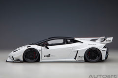 AUTOart 1/18 LB-Walk Huracan GT White