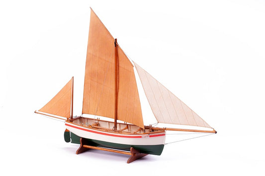 Billing Boats 1/30 Le Bayard - Woodenhull