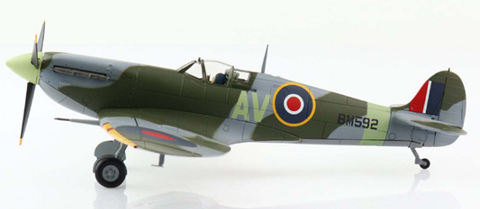 Hobby Master 1/48 Spitfire Vb: Czech Wing