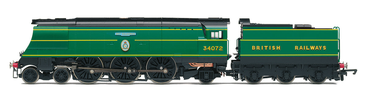 Hornby BR BattleofBrit CL.4-6-2 34072