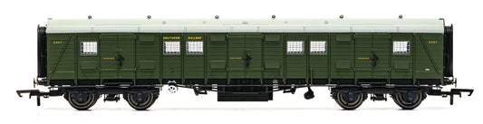 Hornby SR Luggage Van 2467