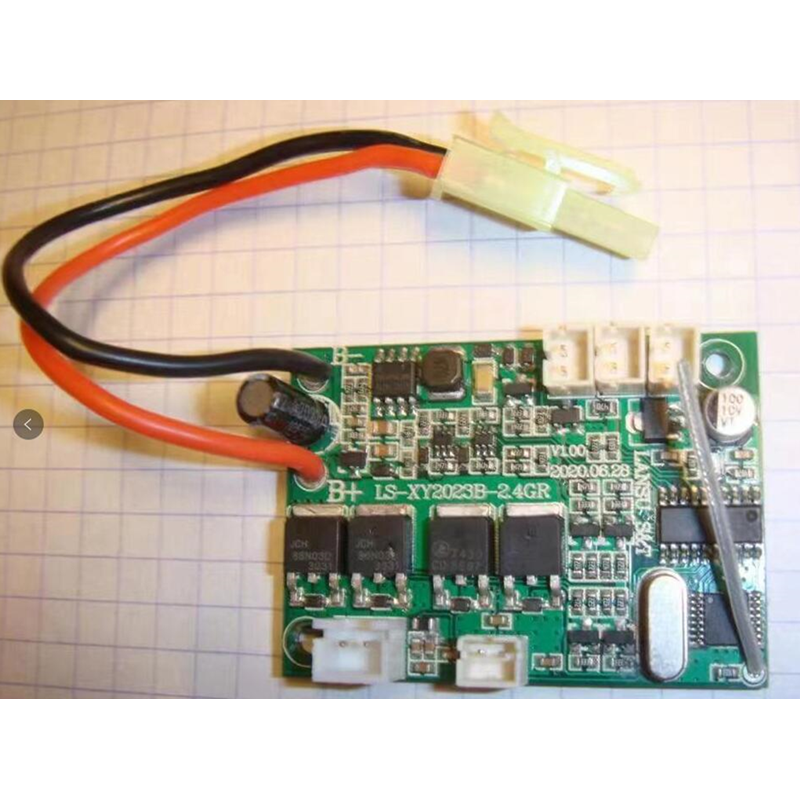 PCB Ripsaw Tank 1:12 Scale